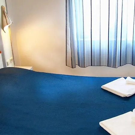 In With Seaview, Air Condition, Wifi, Washing Machine Trogir