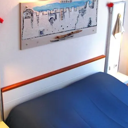 In With Seaview, Air Condition, Wifi, Washing Machine 3* Trogir
